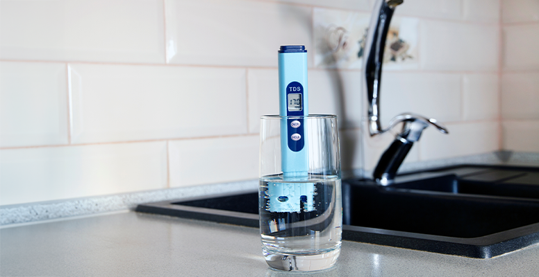 TDS Testing Water